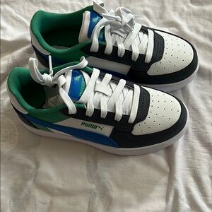 Puma Black and Green Sneakers with Retro Athletic Style